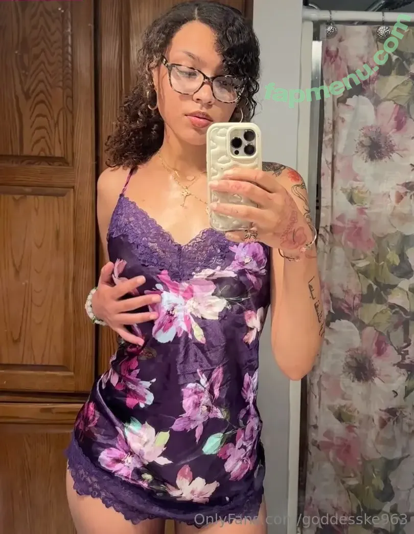 goddesske963 nude photo #0005 (goddesske963)