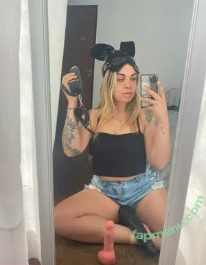 goddessmikdd / goddess.mikdd nude photo #0032