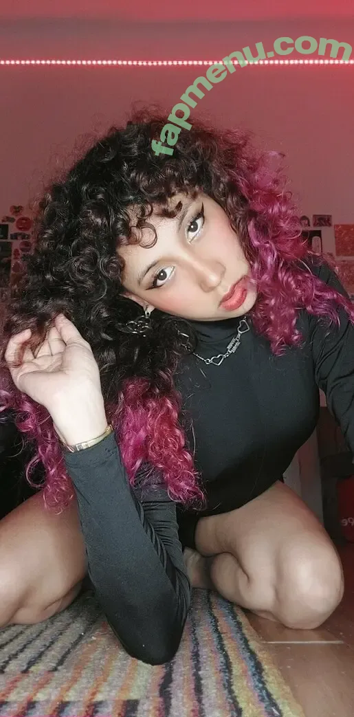 goddessnemeia nude photo #0004 (_nemeia_)