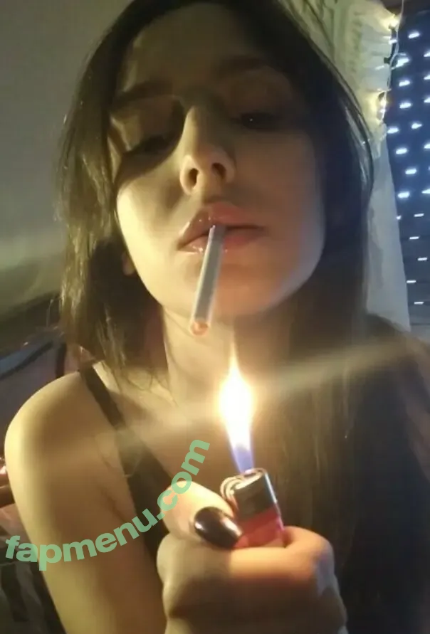 goddessofsmoke nude photo #0009 (goddess__of__smoke)