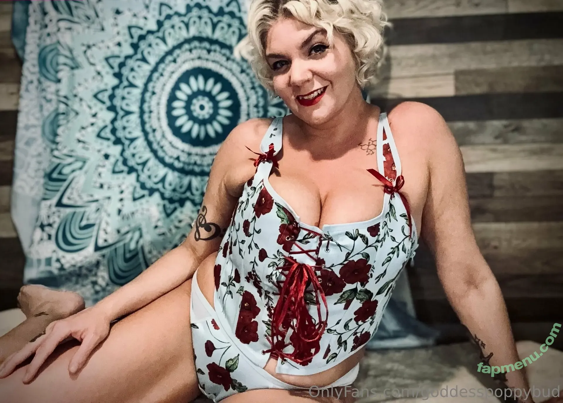 goddesspoppybud nude photo #0034 (goddesspoppybud)