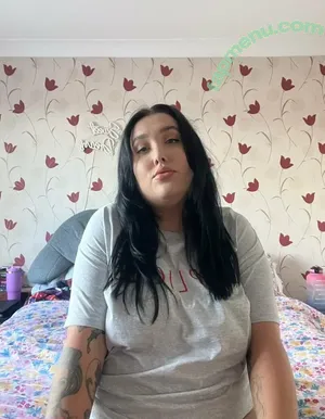  nude photo #0004