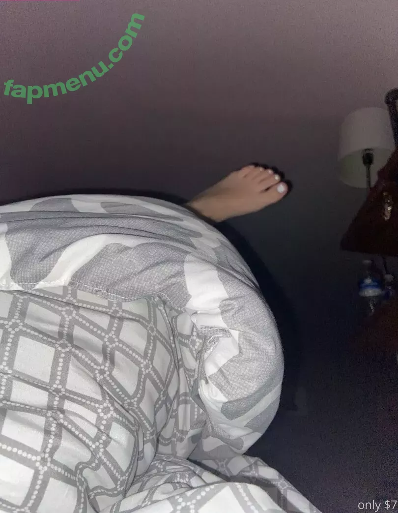 goddessvalentinaaa nude photo #0034 (Cariiinaaa / ItalianLatina)