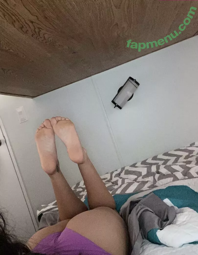 goddessvalentinaaa nude photo #0040 (Cariiinaaa / ItalianLatina)