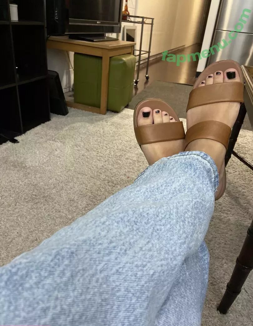 goddessvalentinaaa nude photo #0045 (Cariiinaaa / ItalianLatina)