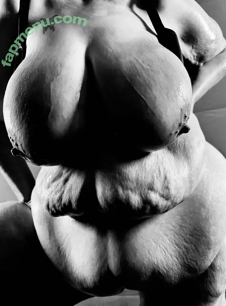 Godmama_io nude photo #0207 (Godmama_io)