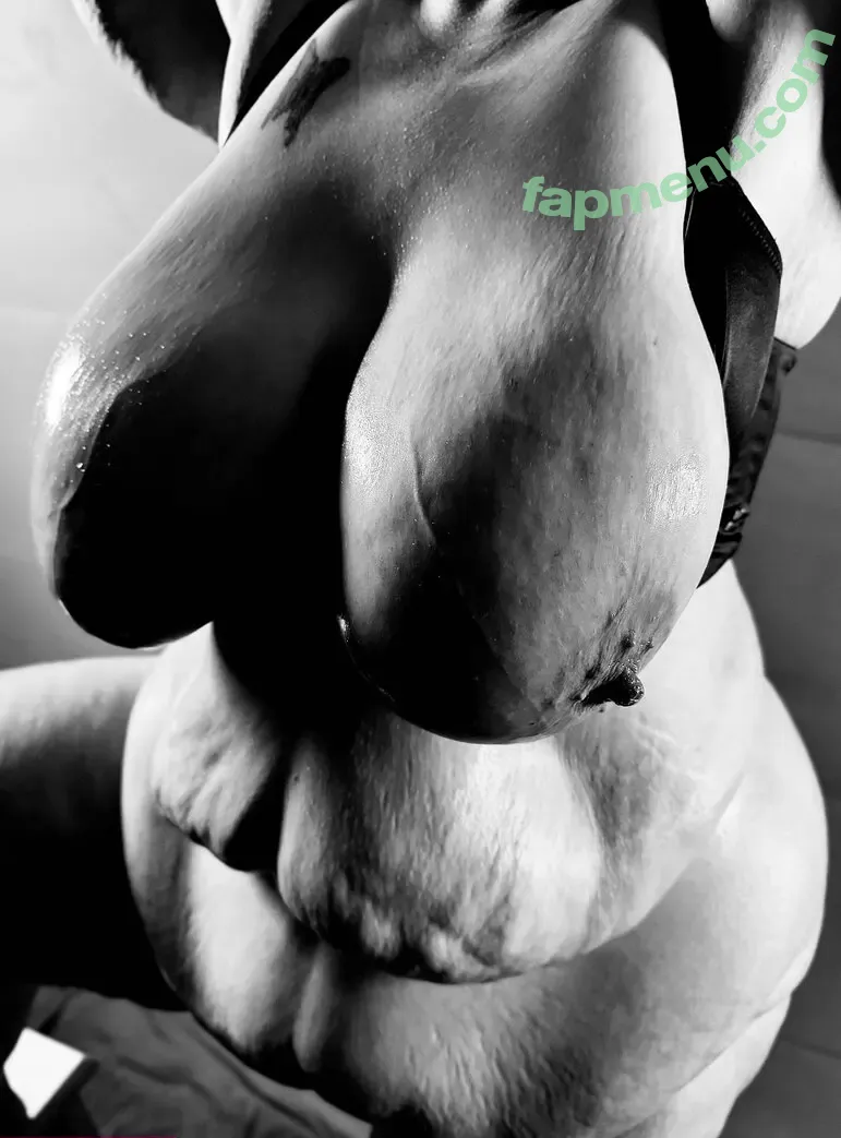 Godmama_io nude photo #0208 (Godmama_io)