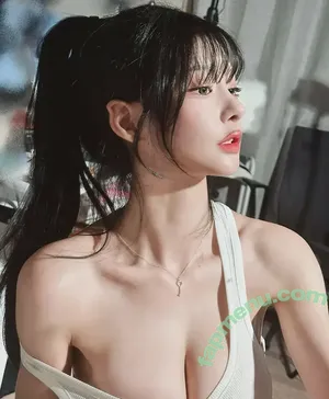 godsehee04 / godsehee / thygoddess nude photo #0049