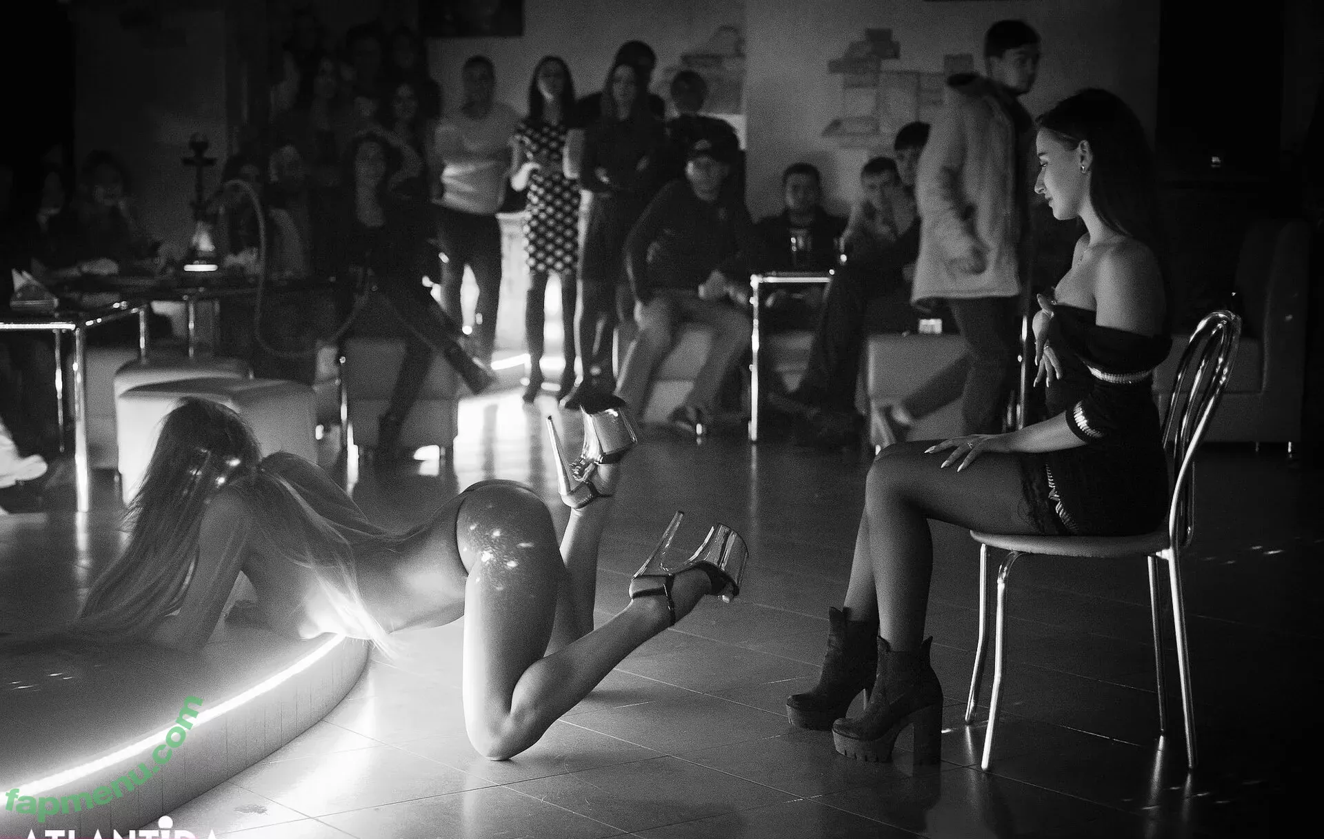 Gogo Stripper nude photo #1176 (gogo.striper / mogogogo / private show / show in club)