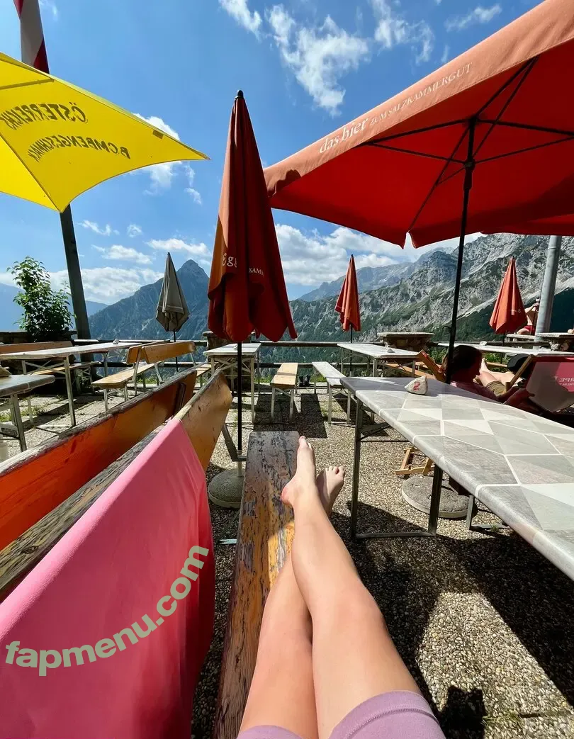 golden.fairy nude photo #0003 (golden.earth.fairy)