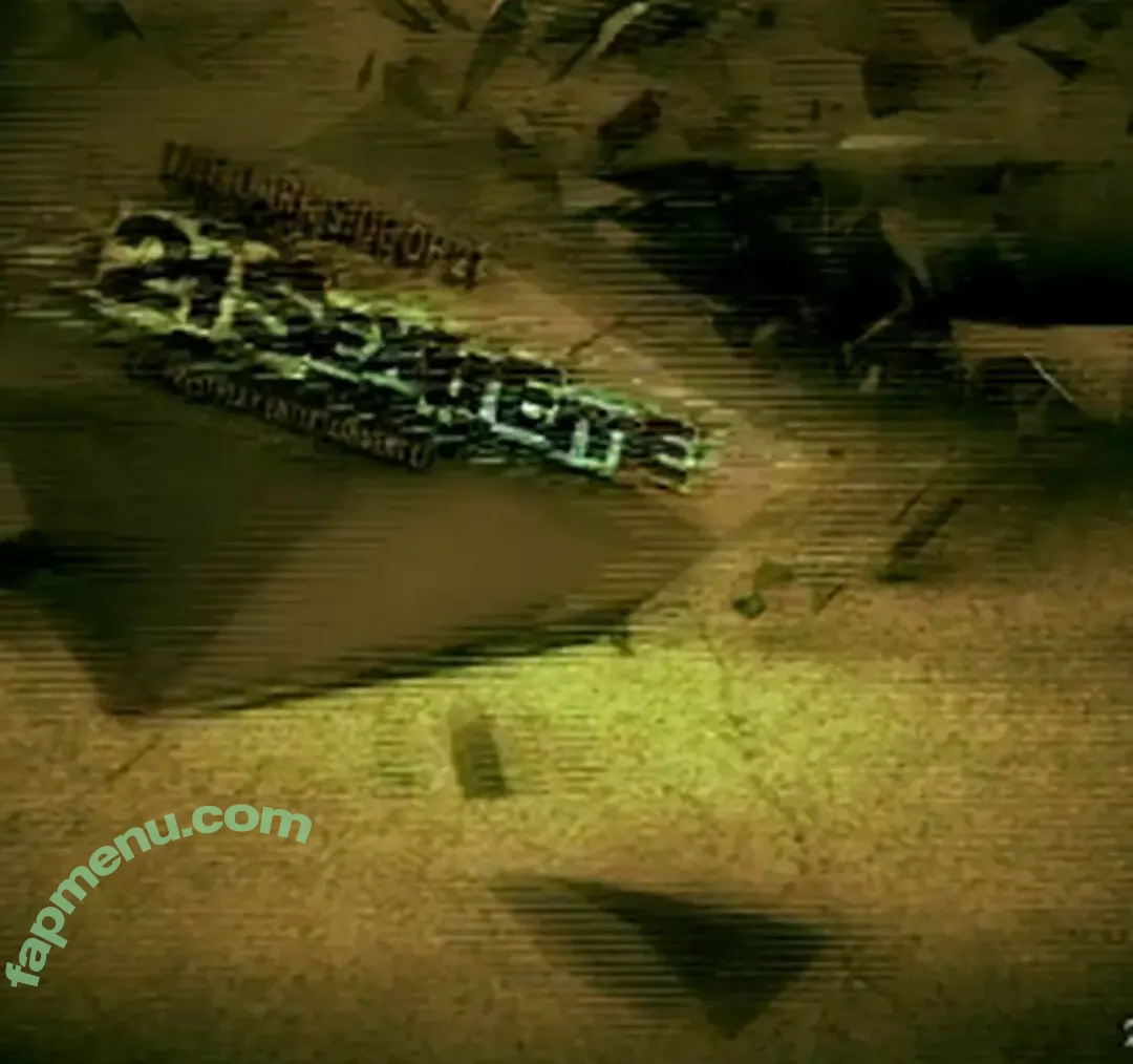 Golden Showers nude photo #0014 (quinnyspiggies)