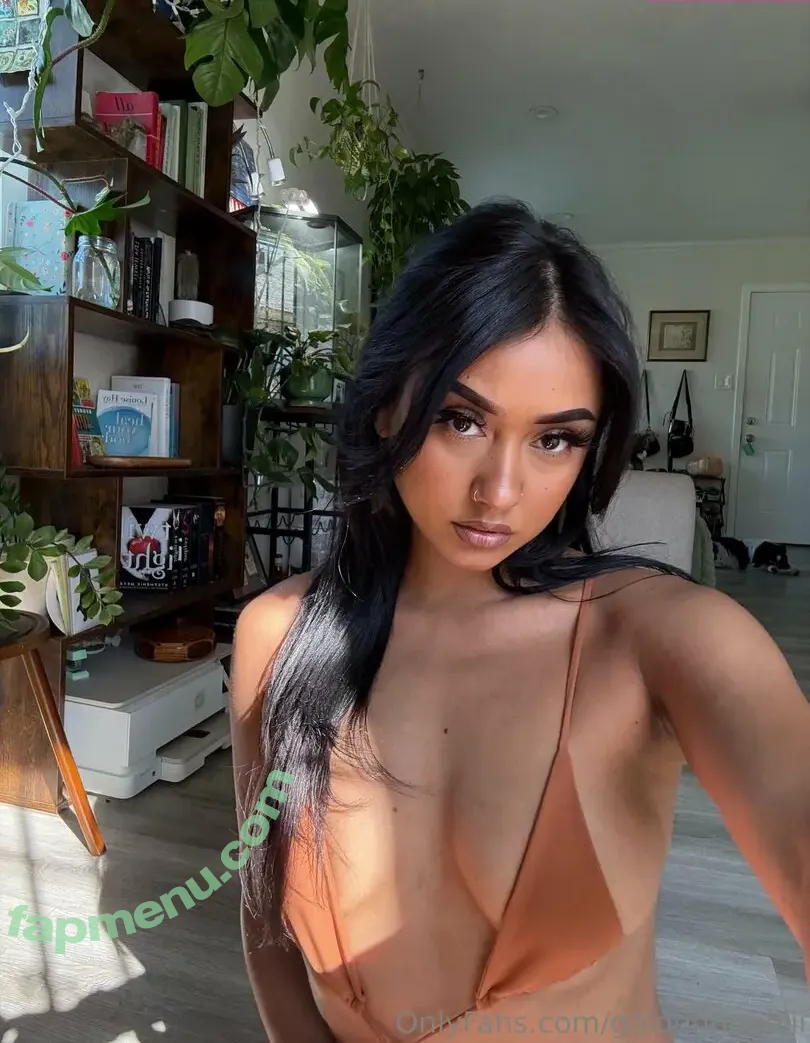 goldenhoneiii nude photo #0020 (goldenhoneiii)