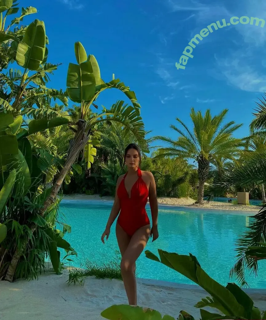 Goldi Halili nude photo #0186 (or_halili)