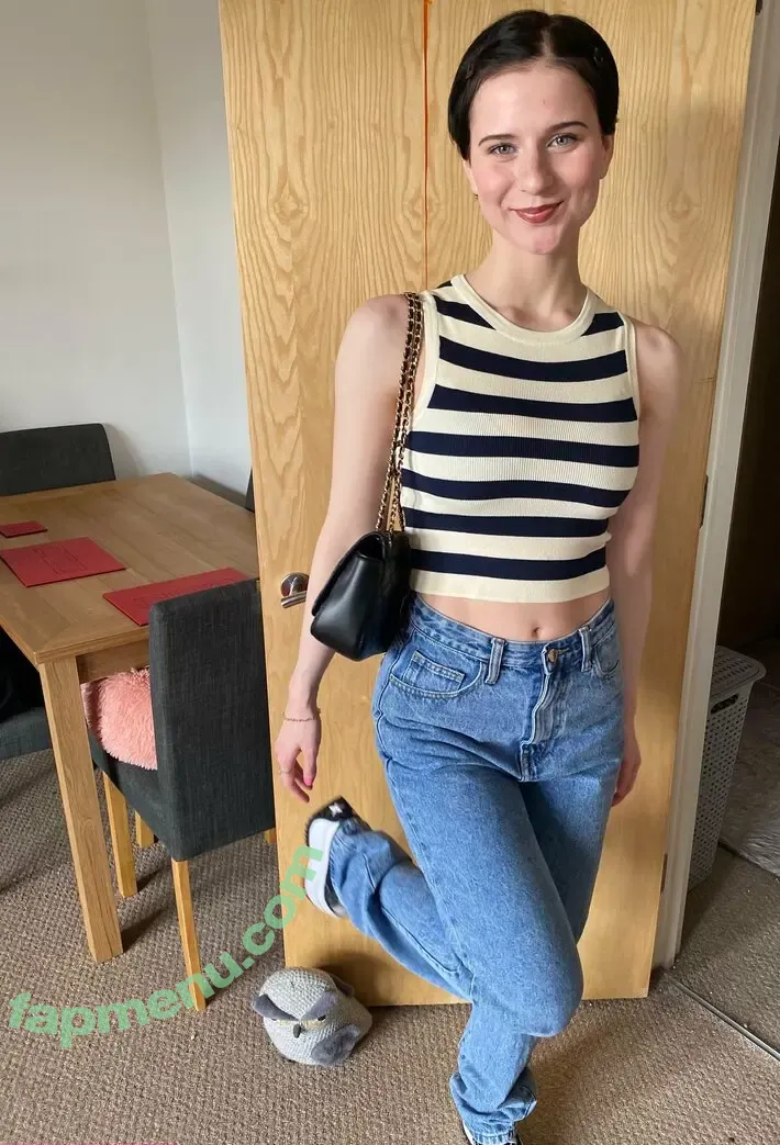 goldielocksie nude photo #0007 (goldielocksie)