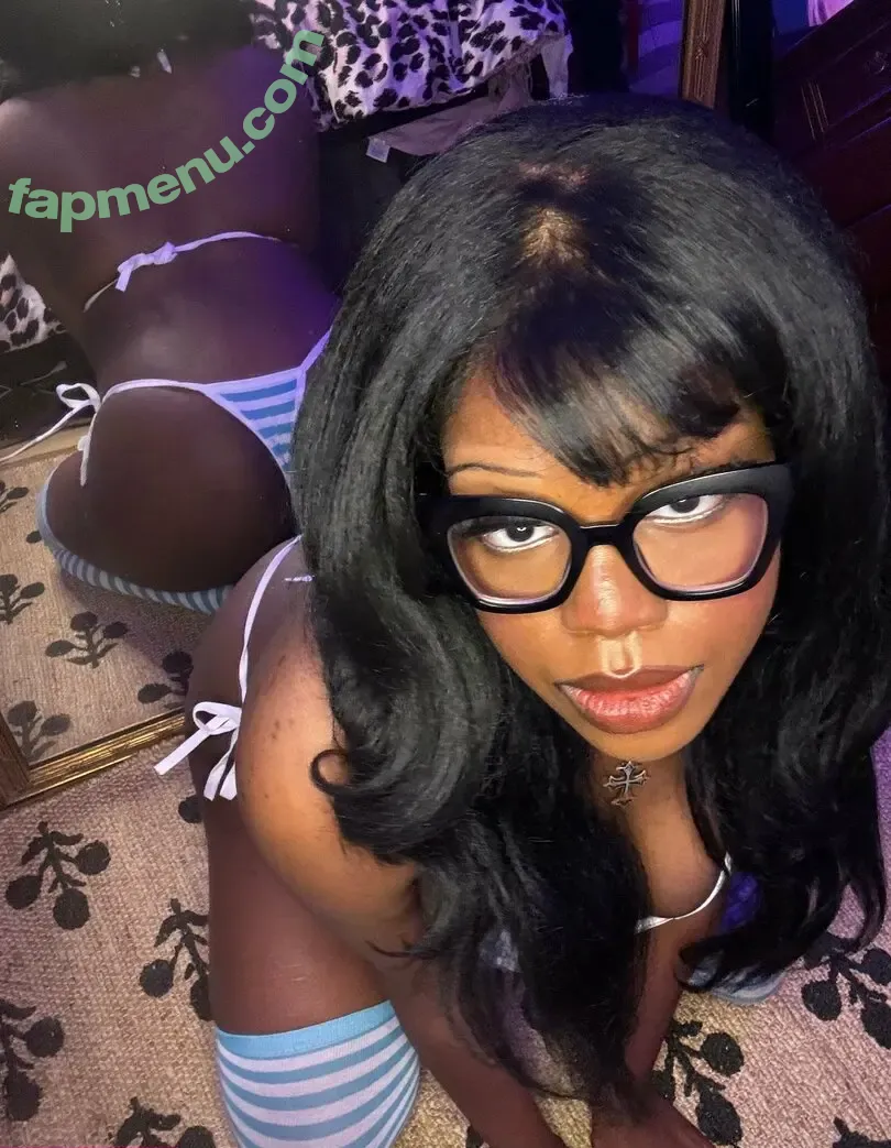 goldm0ufprincess nude photo #0016 (goldm0ufprincess)