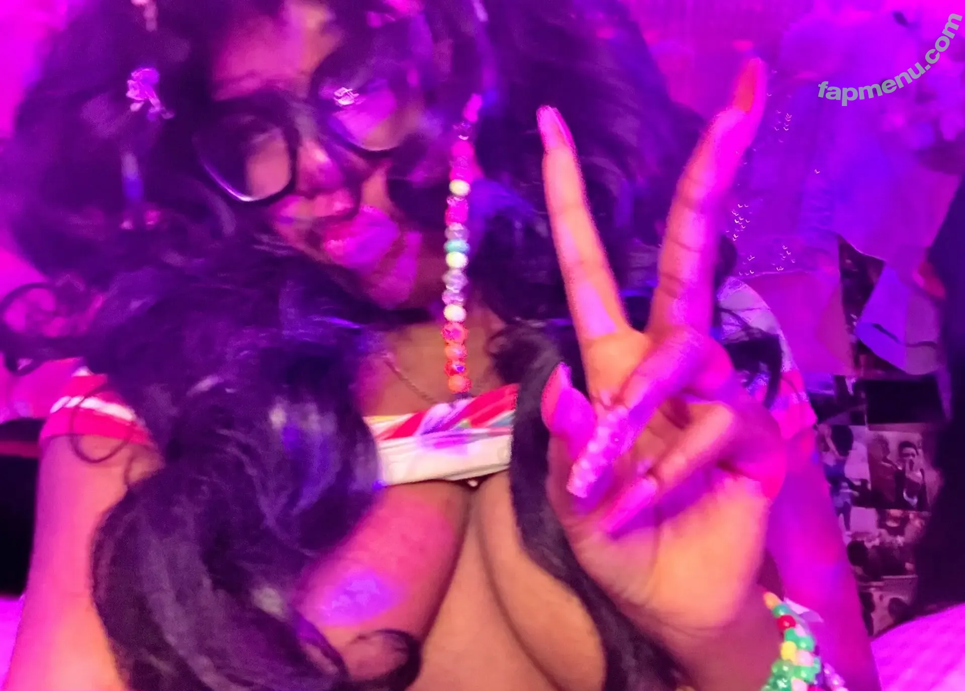 goldm0ufprincess nude photo #0032 (goldm0ufprincess)