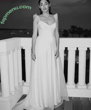 Golshifteh Farahani / golfarahani nude photo #0029