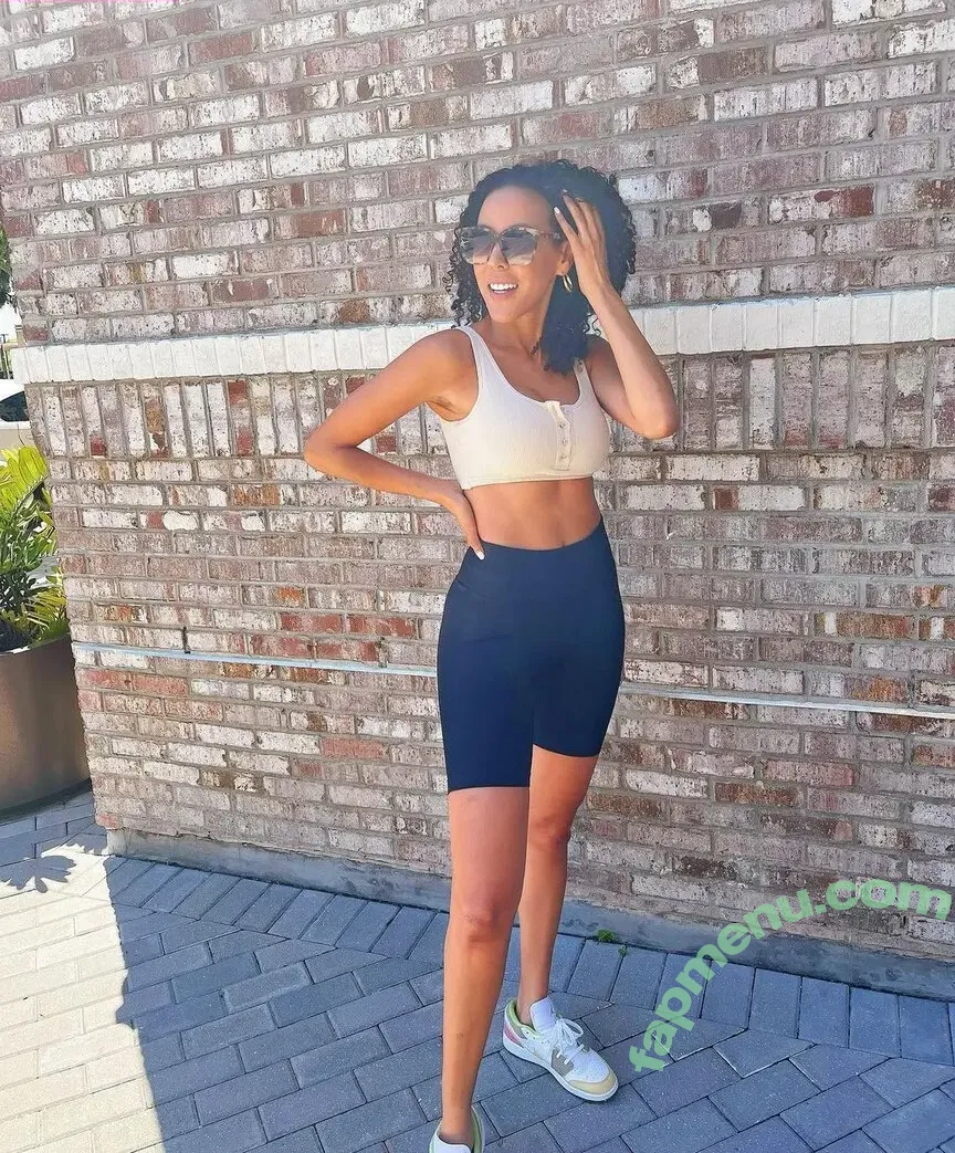 Goodbeyb nude photo #0016 (Bridget Fields)