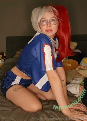 gooeychewycosplay / gooeychewy_cosplay nude photo #0223