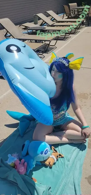 Goosaphone nude photo #0169