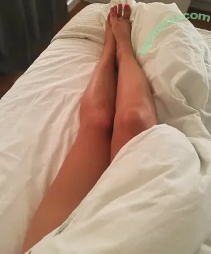  nude photo #0002