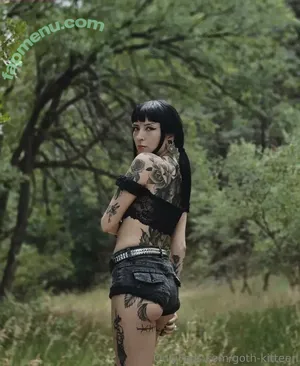 goth-kitteen / gothkitten98 nude photo #0164