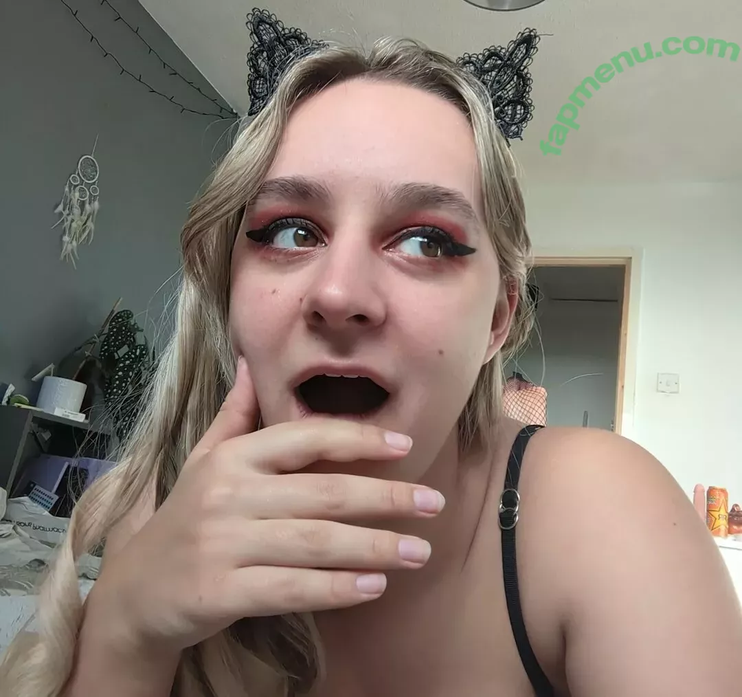 goth.kitten OnlyFans Leak: Nude photo #