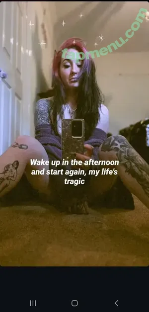 Goth Muscle Mommy / buffgothmom / gothbutt.xo / roxxymission nude photo #0019