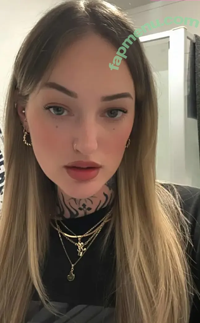 Goth Queen nude photo #0132 ( / lil__ked / lil_ked)