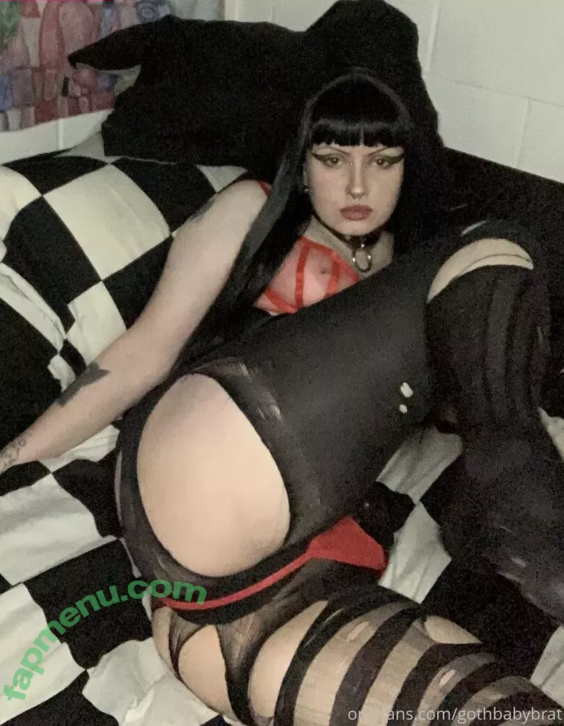 gothbabybrat nude photo #0067 (trashbabybrat666)