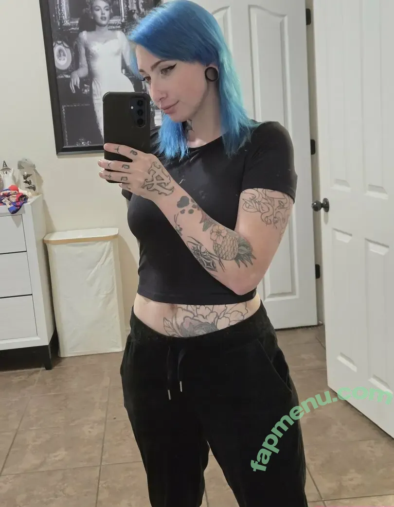 gothbarbie1999 nude photo #0024 (gothbarbie99)