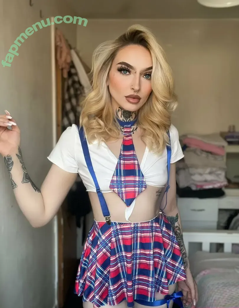 GothBarbie69 nude photo #0048 (therealgothbarbie / u422226343)