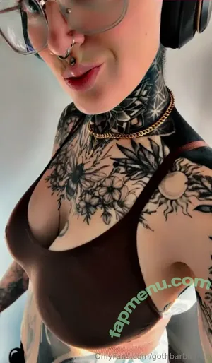 gothbarbiefree / the_goth_barbie nude photo #0001