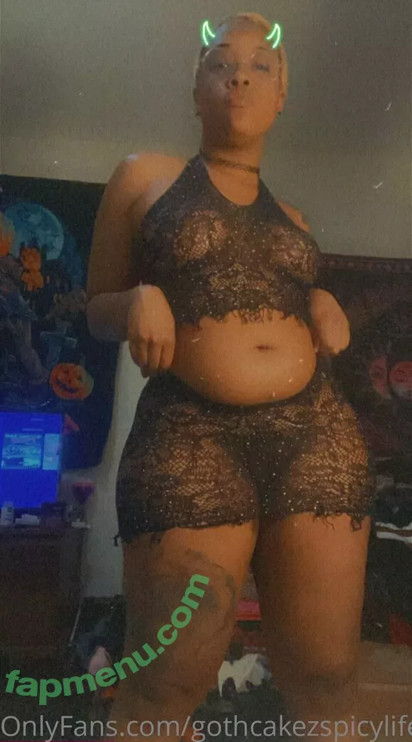 gothcakezspicylife nude photo #0057 (yes_idocosplay)