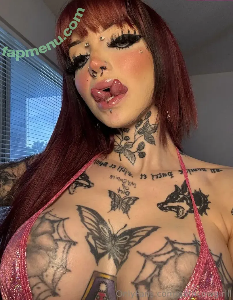 gothcowgirlll nude photo #0070 (gothcowgirlll_)