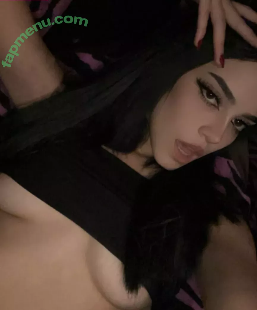 gothg1rl nude photo #0004 (Mads Moon / gothgirl97 / mynippleshurt23)