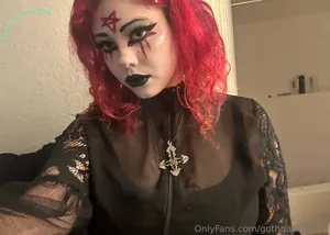 gothgamergirly / thegothmuse nude photo #0359