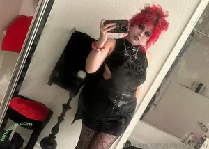 gothgamergirly / thegothmuse nude photo #0379