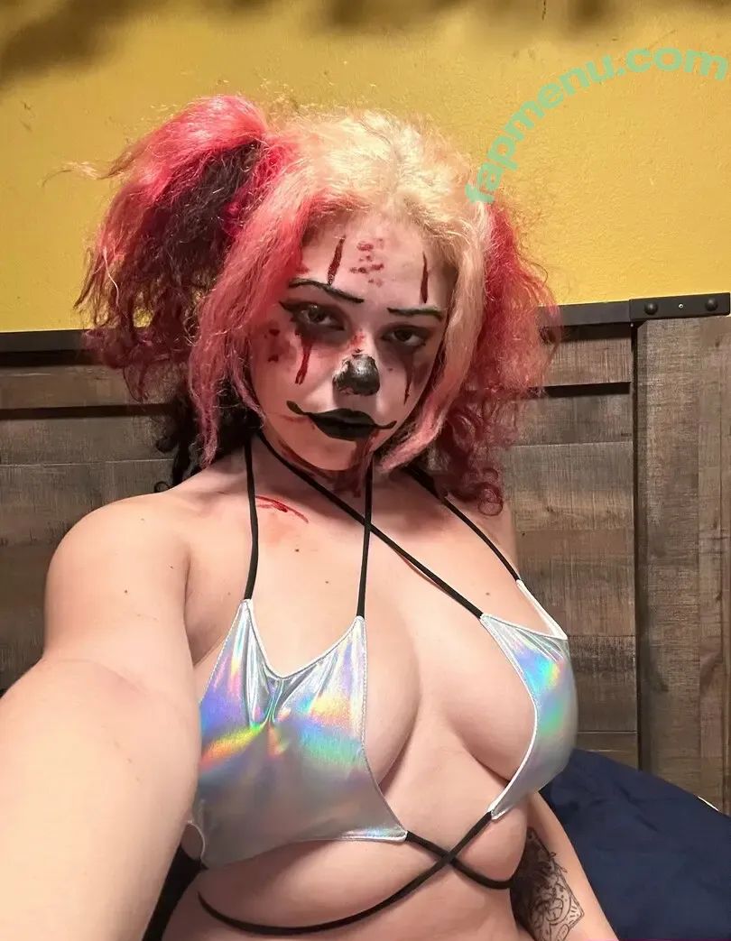 gothgamergirly nude photo #0029 (gothgirlgaming)