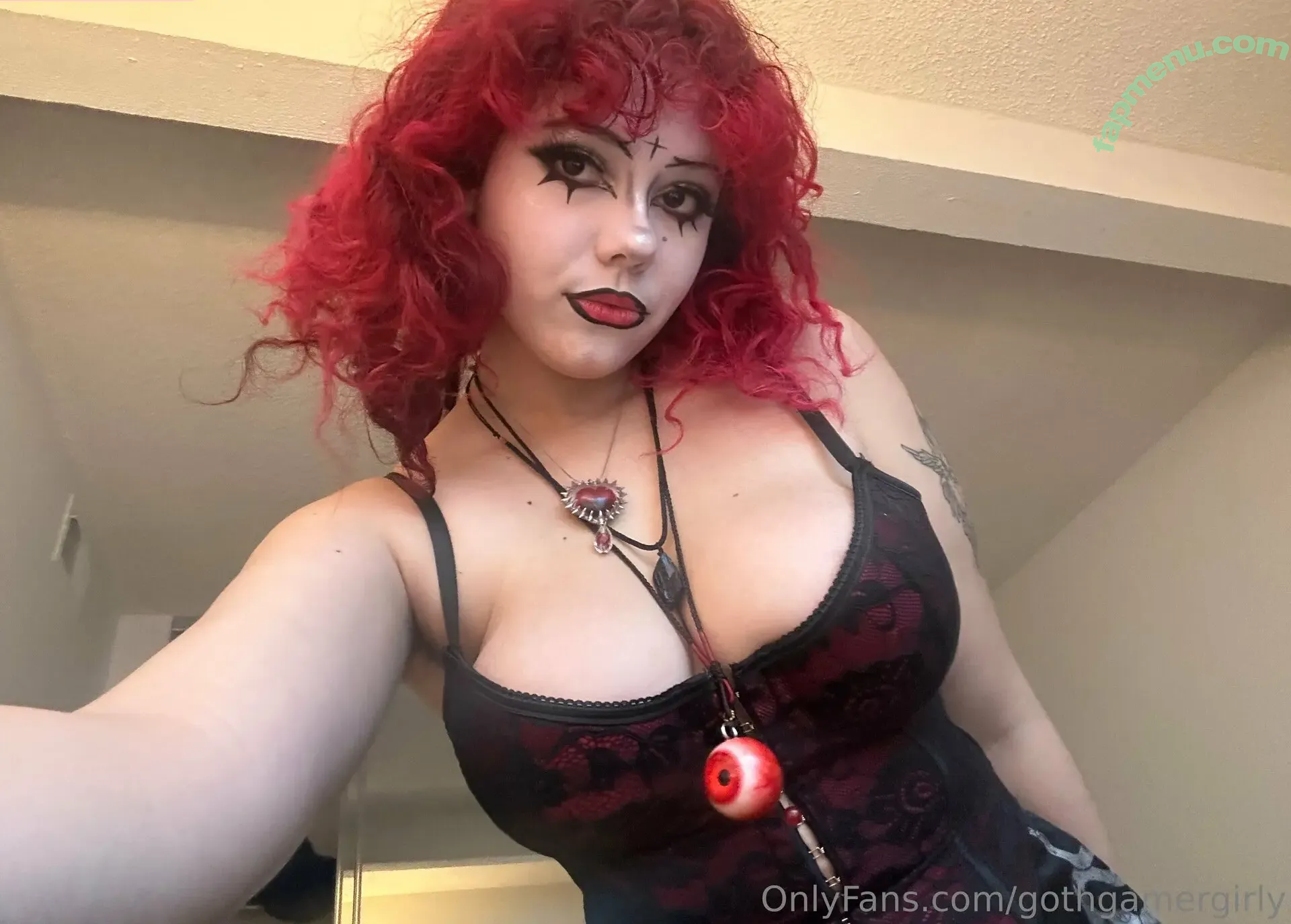 gothgamergirly nude photo #0322 (thegothmuse)