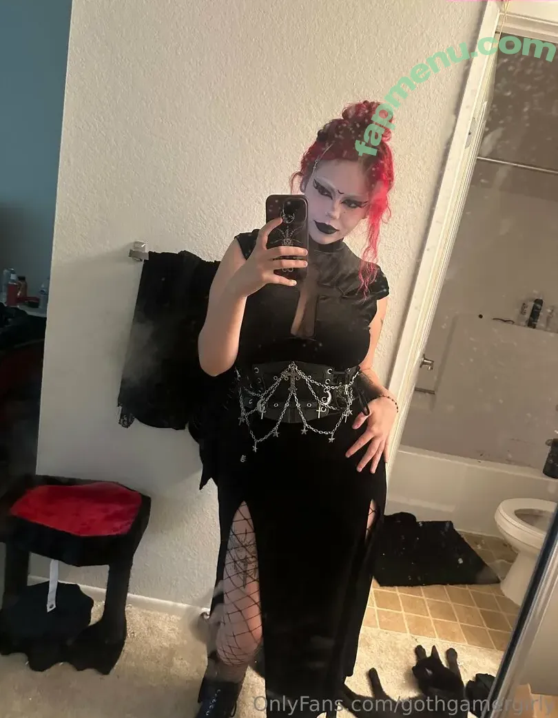 gothgamergirly nude photo #0346 (thegothmuse)