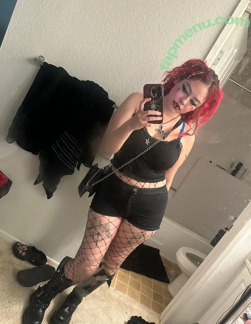 gothgamergirly nude photo #0350 (thegothmuse)