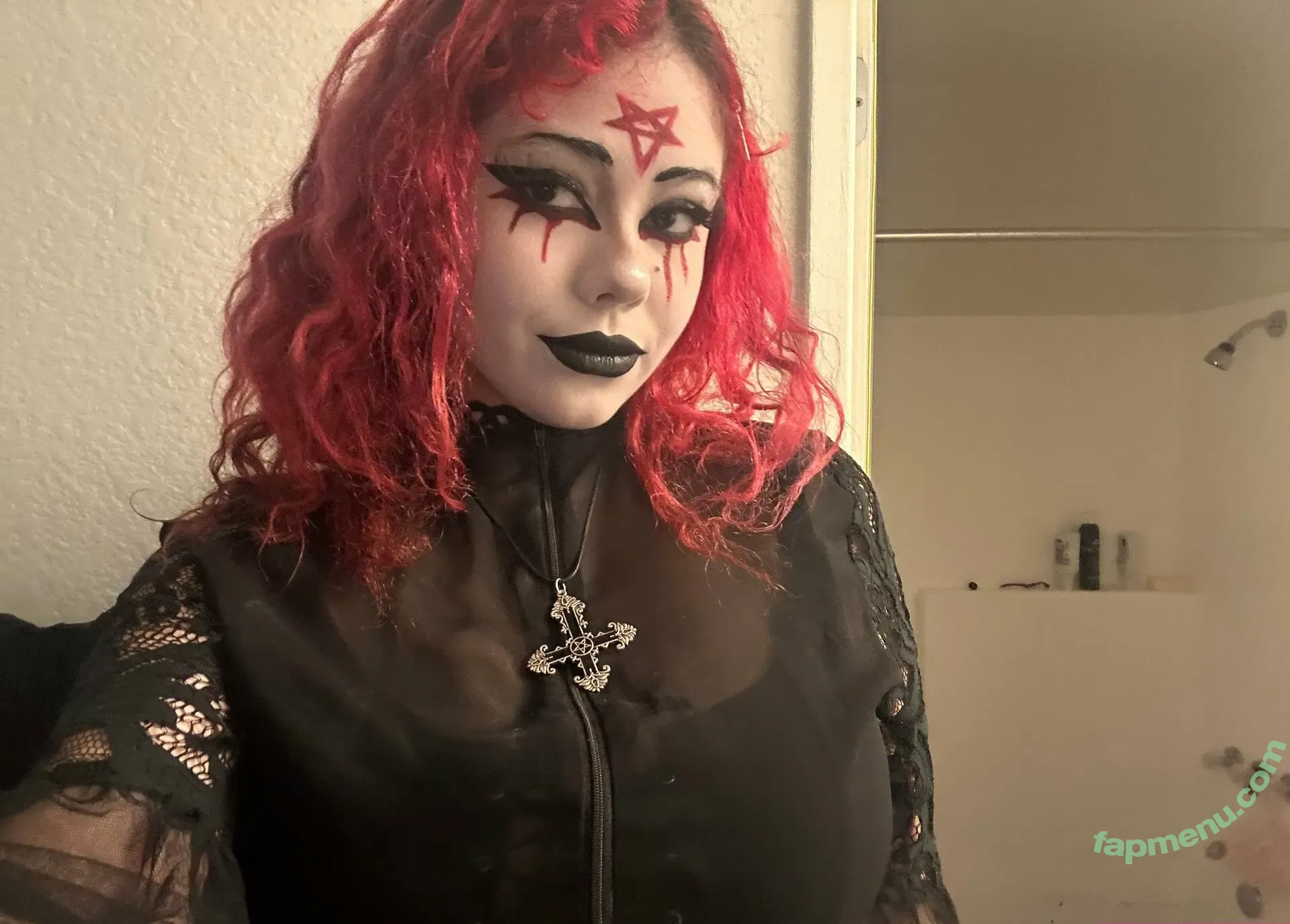 gothgamergirly nude photo #0360 (thegothmuse)