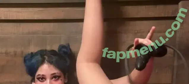 gothgamergirly nude photo #0403 (thegothmuse)