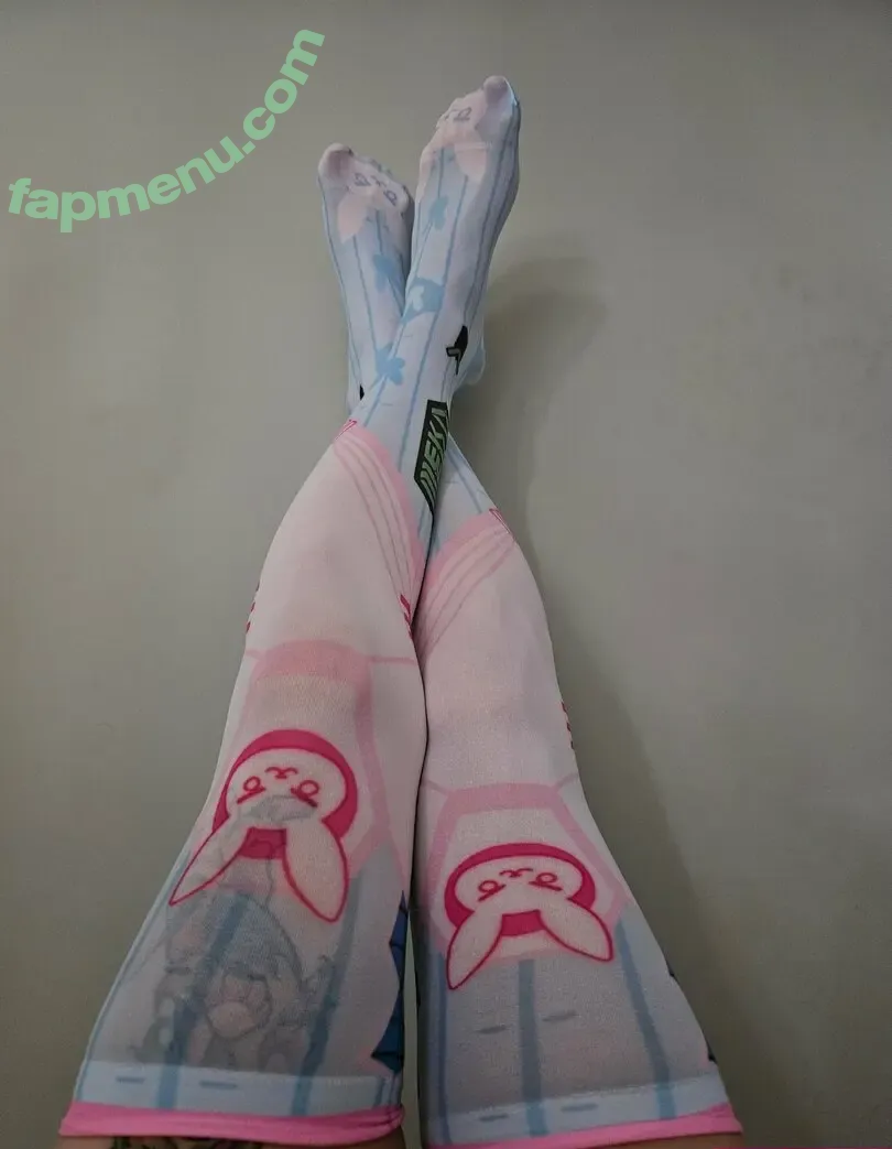 gothgirlskye nude photo #0002 (altgirlskye)