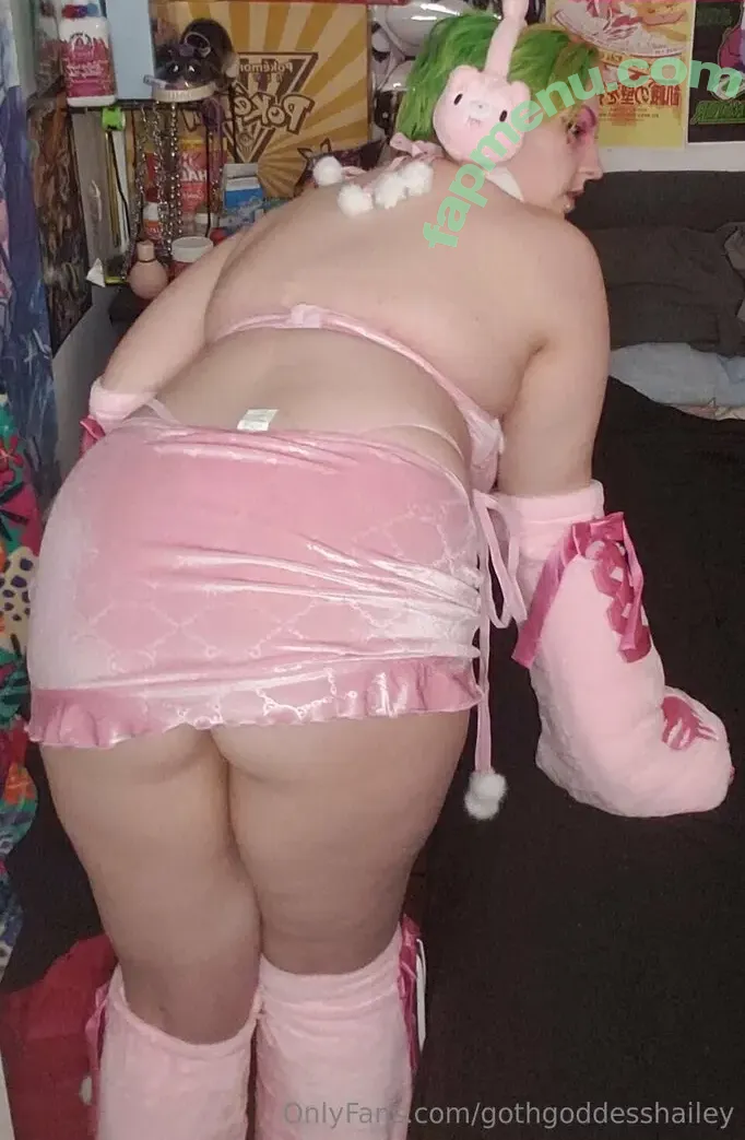 gothgoddesshailey nude photo #0156 (gothgoddesshailey)