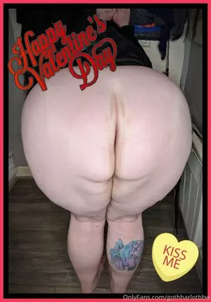 gothharlotbbw / littleheathengoth nude photo #0088