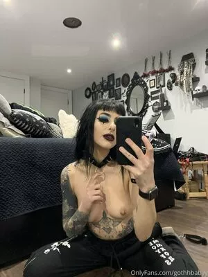 gothhbabyy / gothhbaby nude photo #0023