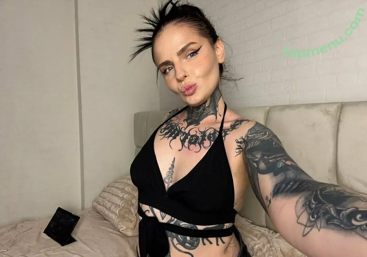 gothic_nymp nude photo #0092 (gothicnymp)