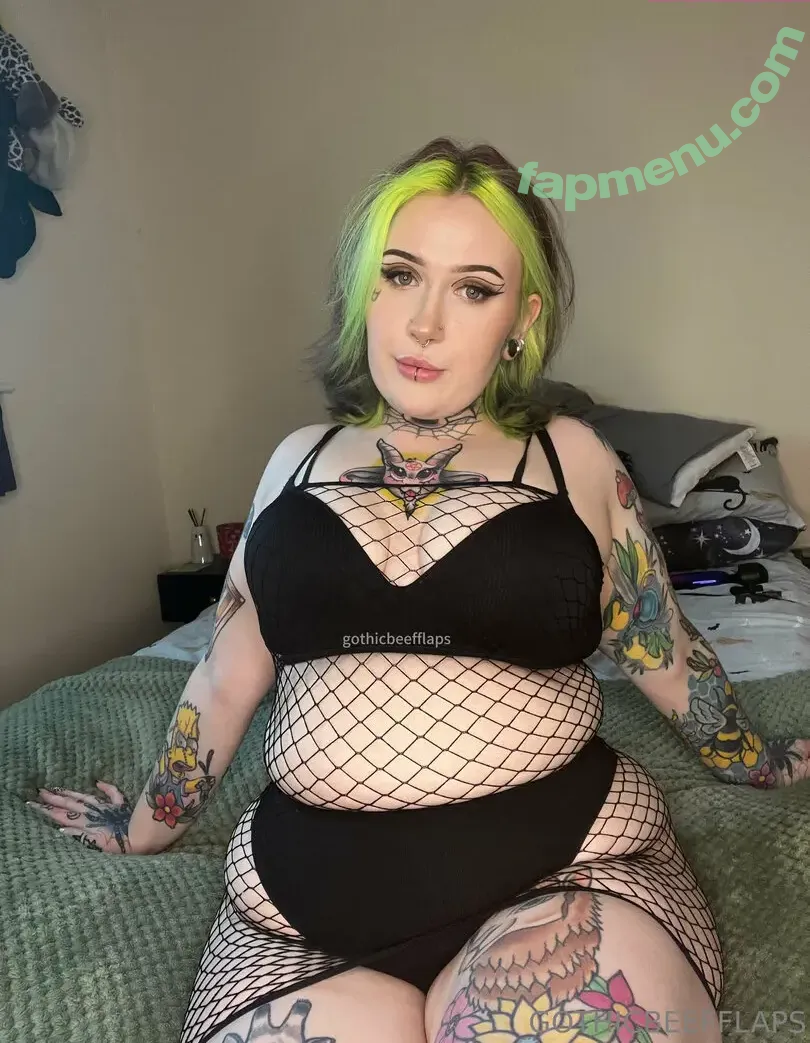 gothicbeefflaps nude photo #0016 (the_gothiccbabee)